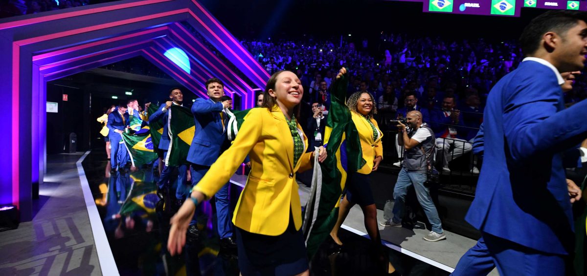 WorldSkills #Dia1: Talentos do Senac vibram com a delegação brasileira na abertura da 47ª edição